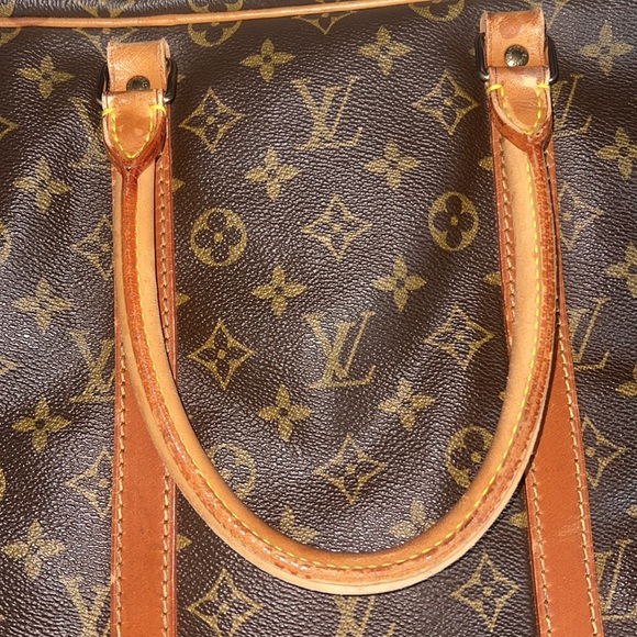 Louis Vuitton Sirius travel includes dust bag + 2 more accessories - tag name. - Picture 8 of 15